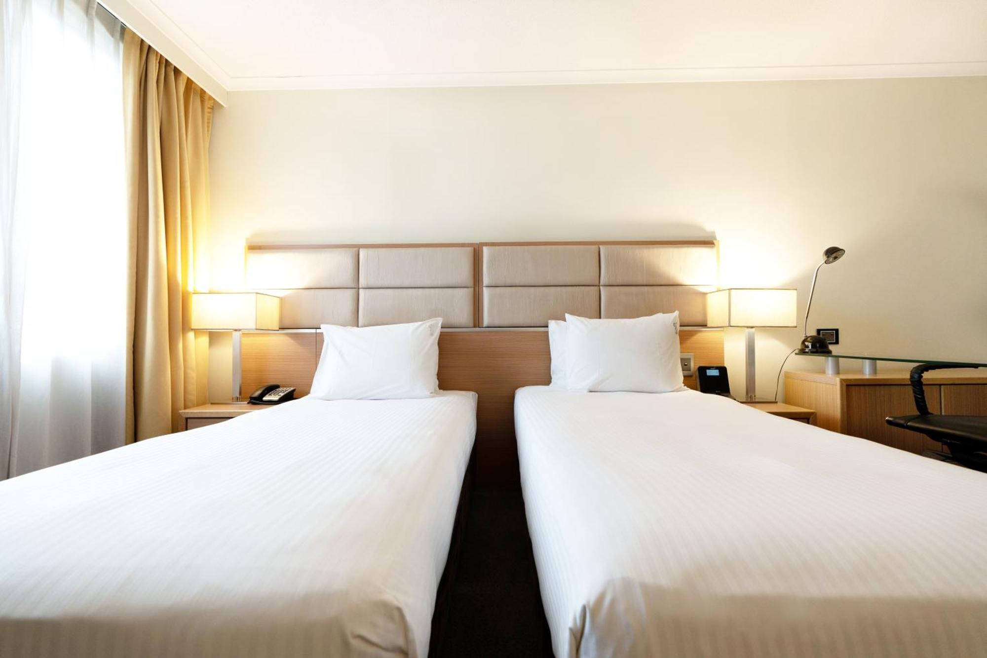 Holiday Inn Parramatta By Ihg Сидней Экстерьер фото